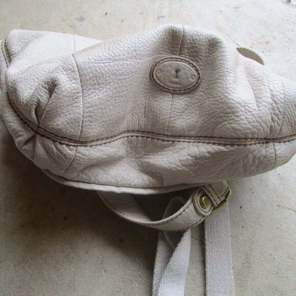 FOSSIL matte off white beige Leather Cowhide shoulder bag - Picture 6 of 8